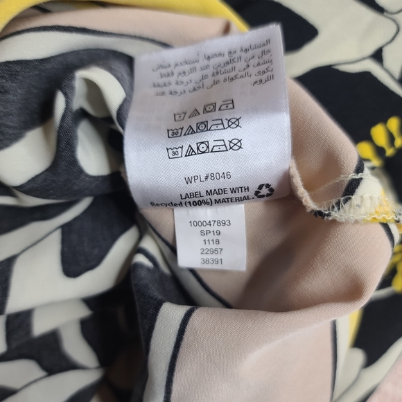 Alfani Bandana Style Blouse Floral - Picture 3 of 6